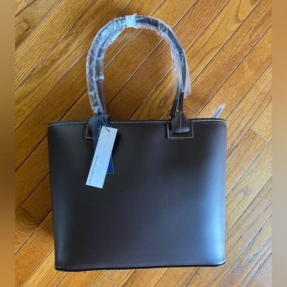 NWT Dooney and Bourke Quincey Beacon tote, brown leather. - Picture 2 of 3